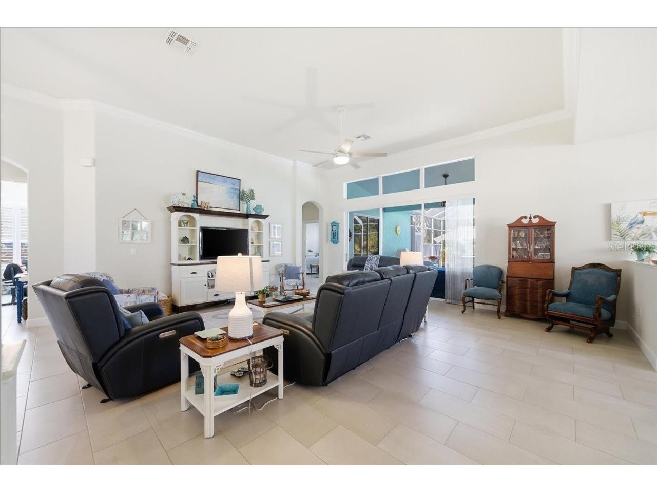 9001 Cypress Glen Court Weeki Wachee FL 34613 W7883461 image19