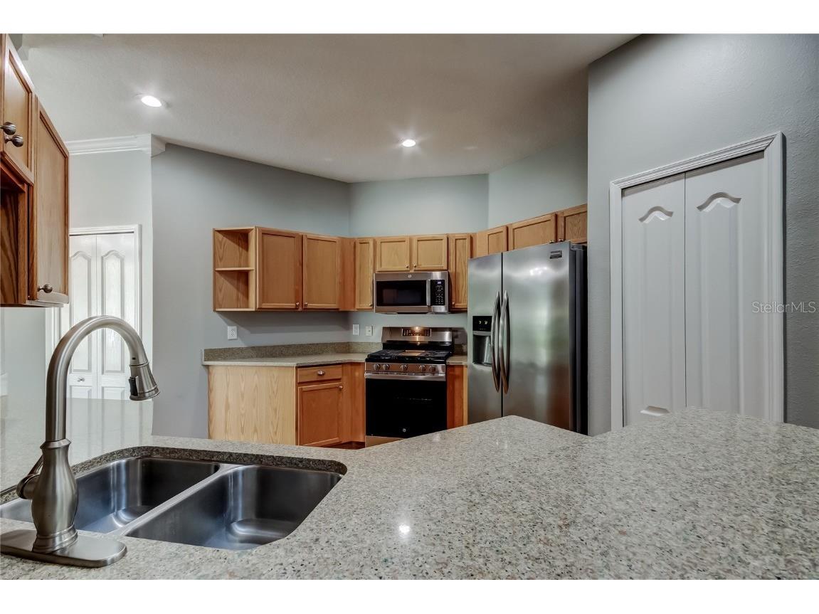 9002 Spring Garden Way Tampa FL 33626 TB8453255 image15