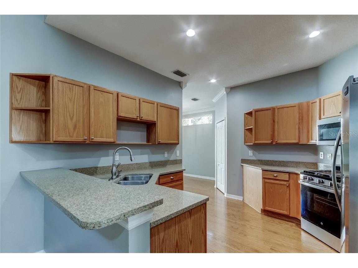 9002 Spring Garden Way Tampa FL 33626 TB8453255 image16