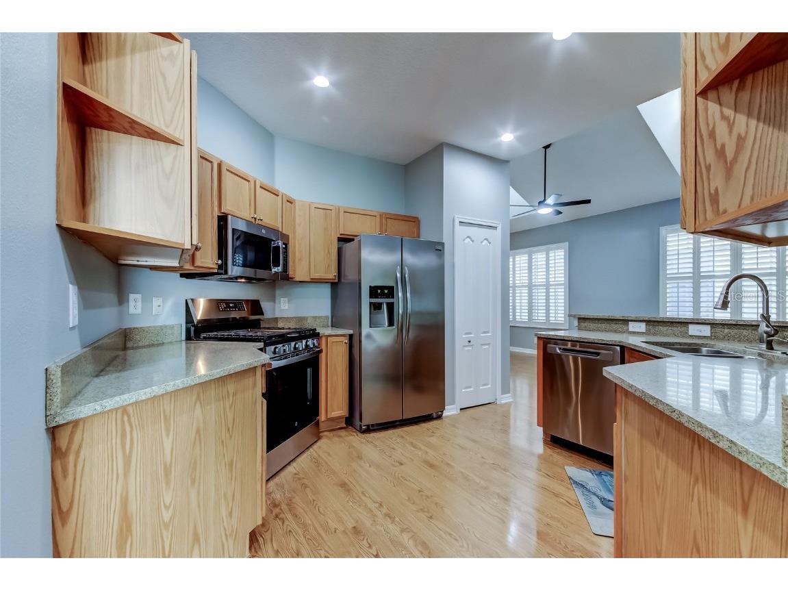 9002 Spring Garden Way Tampa FL 33626 TB8453255 image21