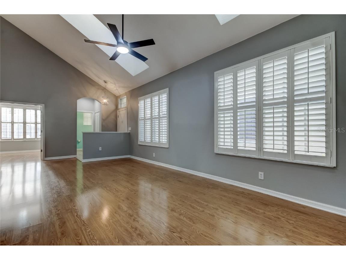 9002 Spring Garden Way Tampa FL 33626 TB8453255 image9