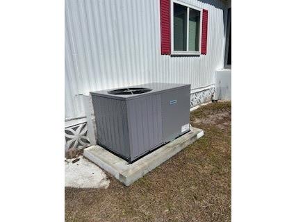 9003 30th Avenue E Palmetto FL 34221 C7509683 image33