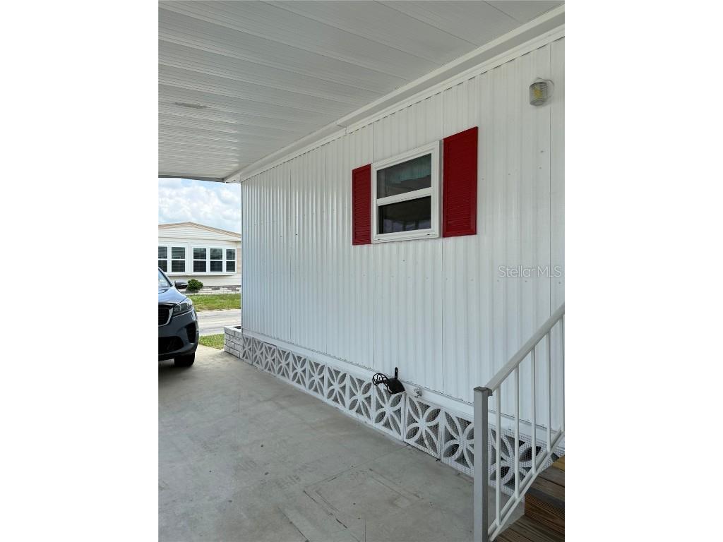 9003 30th Avenue E Palmetto FL 34221 C7509683 image37