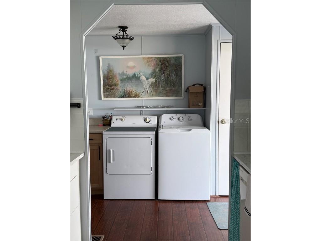 9003 30th Avenue E Palmetto FL 34221 C7509683 image59