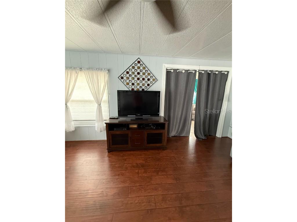 9003 30th Avenue E Palmetto FL 34221 C7509683 image68