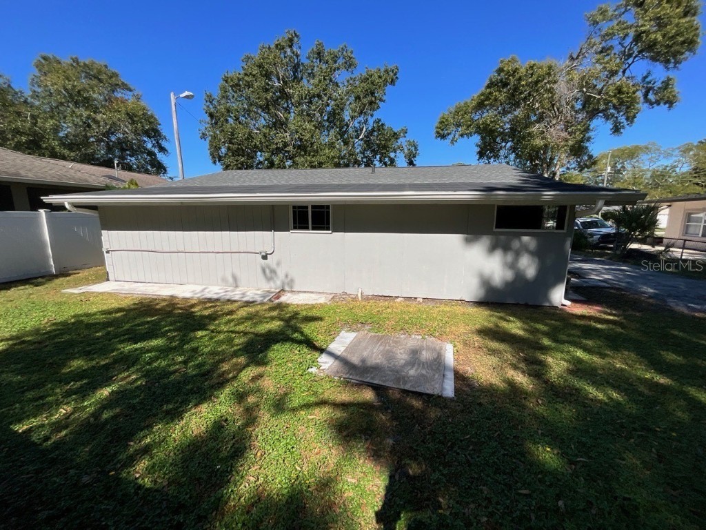 9004 W Cluster Avenue Tampa FL 33615 TB8452718 image2