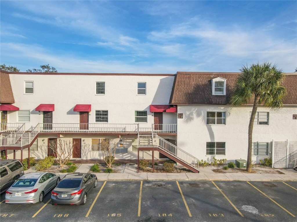 9005 Tudor Drive #H204 Tampa FL 33615 U8229108 image1