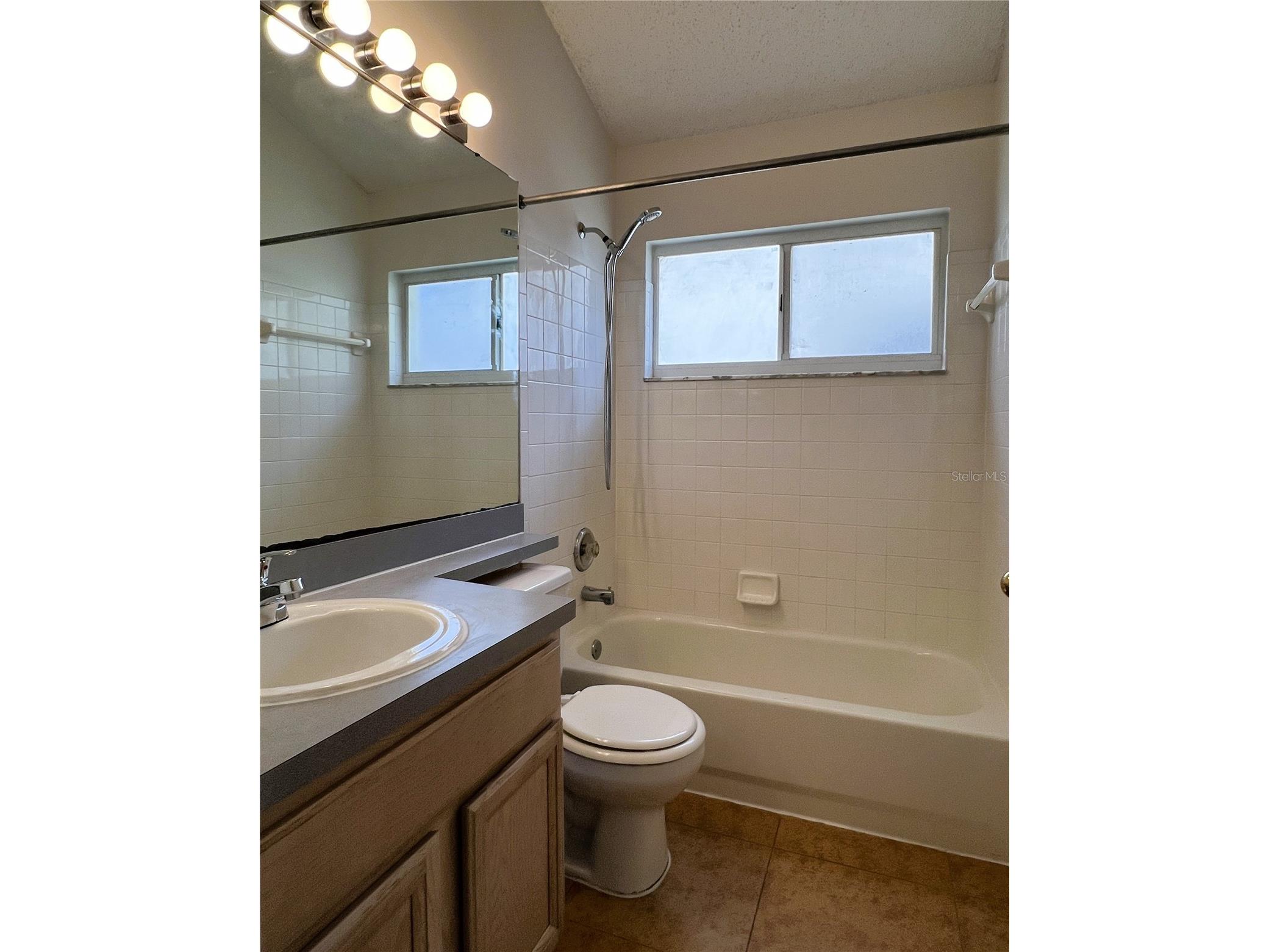 9007 Westbay Boulevard Tampa FL 33615 TB8460806 image20