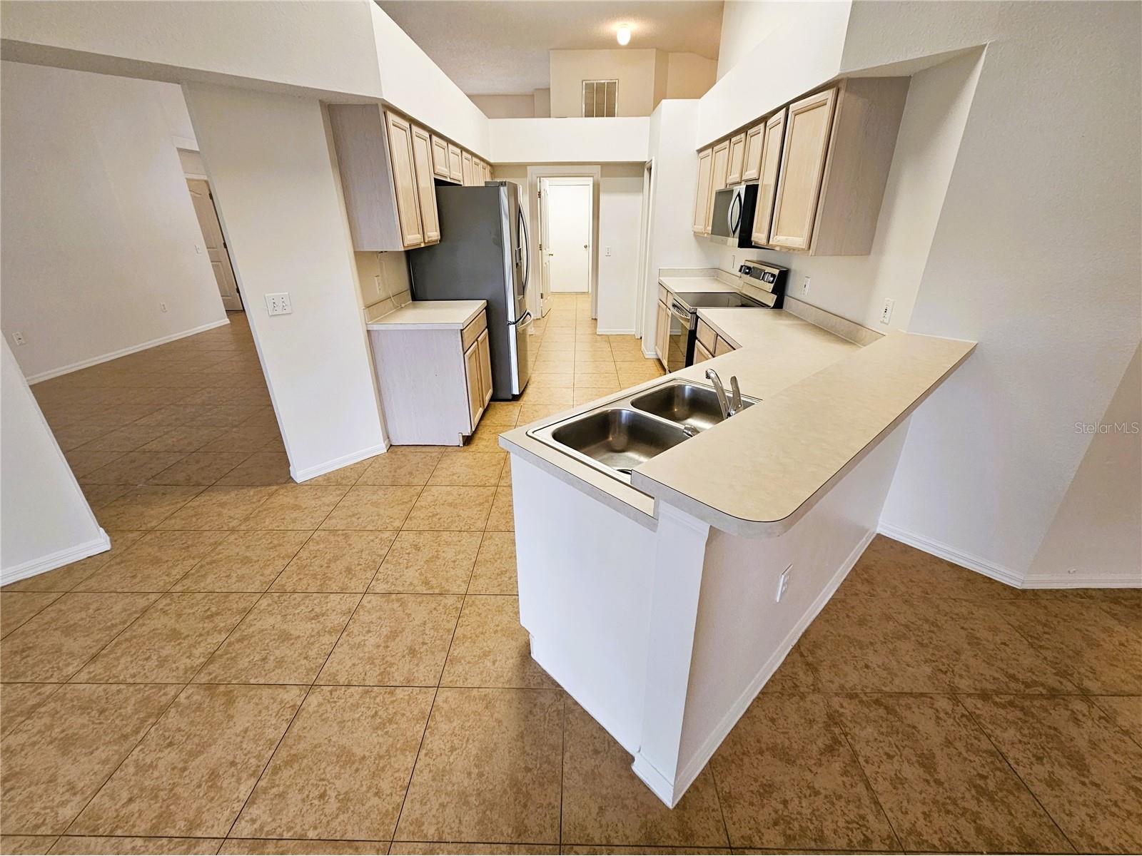 9007 Westbay Boulevard Tampa FL 33615 TB8460806 image25