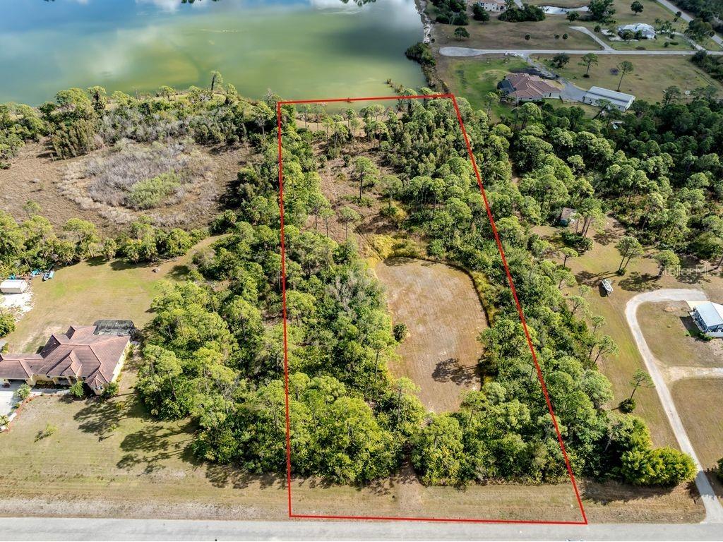 9008 Falcon Court Venice FL 34293 N6142160 image4