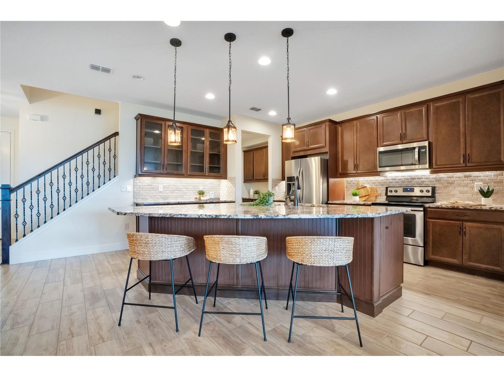 9009 Palm Key Avenue Oldsmar FL 34677 - TAMPA BAY TB8507643 image4