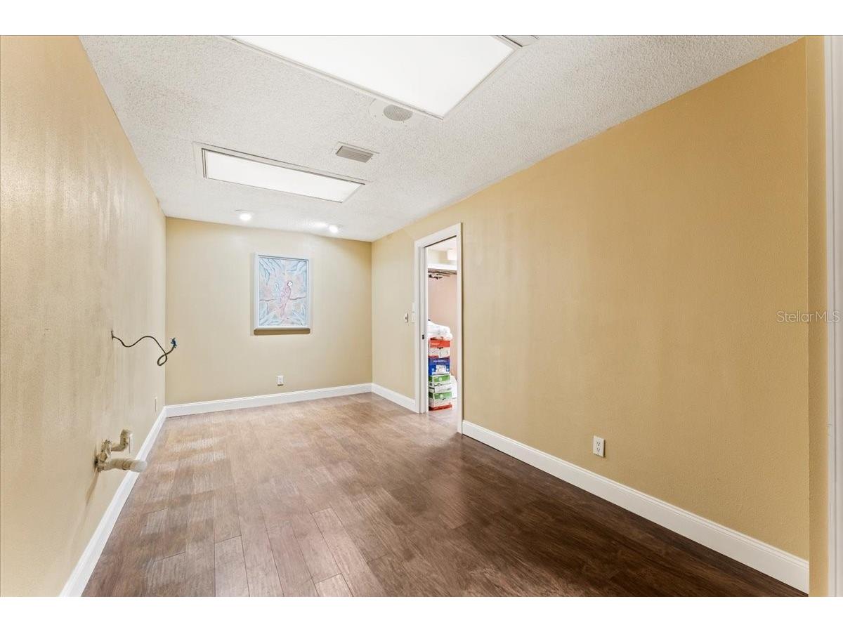 9009 Park Boulevard #SUITE B Seminole FL 33777 TB8519324 image22