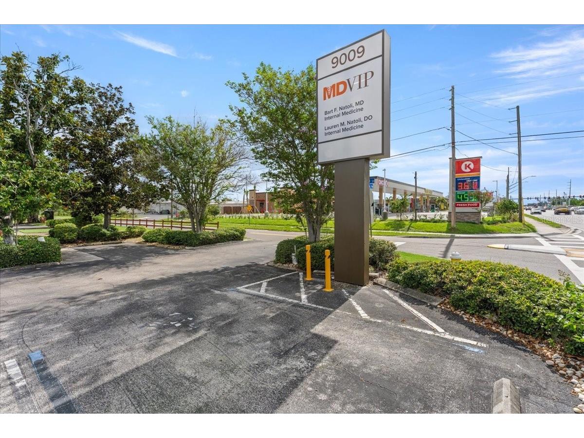 9009 Park Boulevard #SUITE B Seminole FL 33777 TB8519324 image24