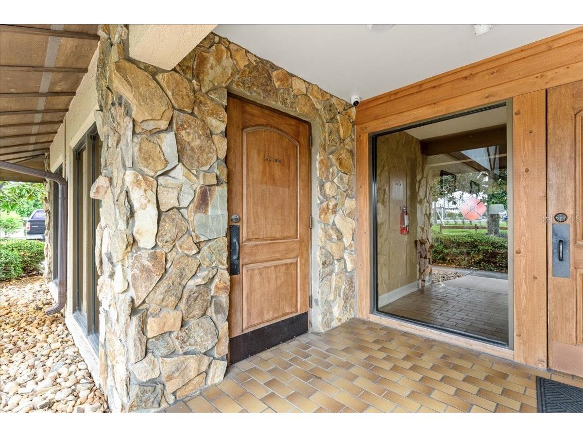9009 Park Boulevard #SUITE B Seminole FL 33777 TB8519324 image5