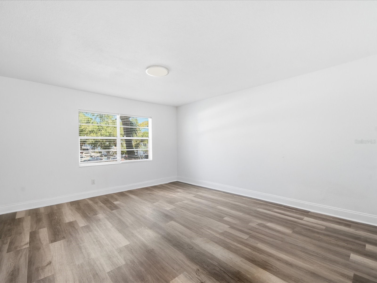 9009 Tudor Drive #G206 Tampa FL 33615 TB8523557 image5