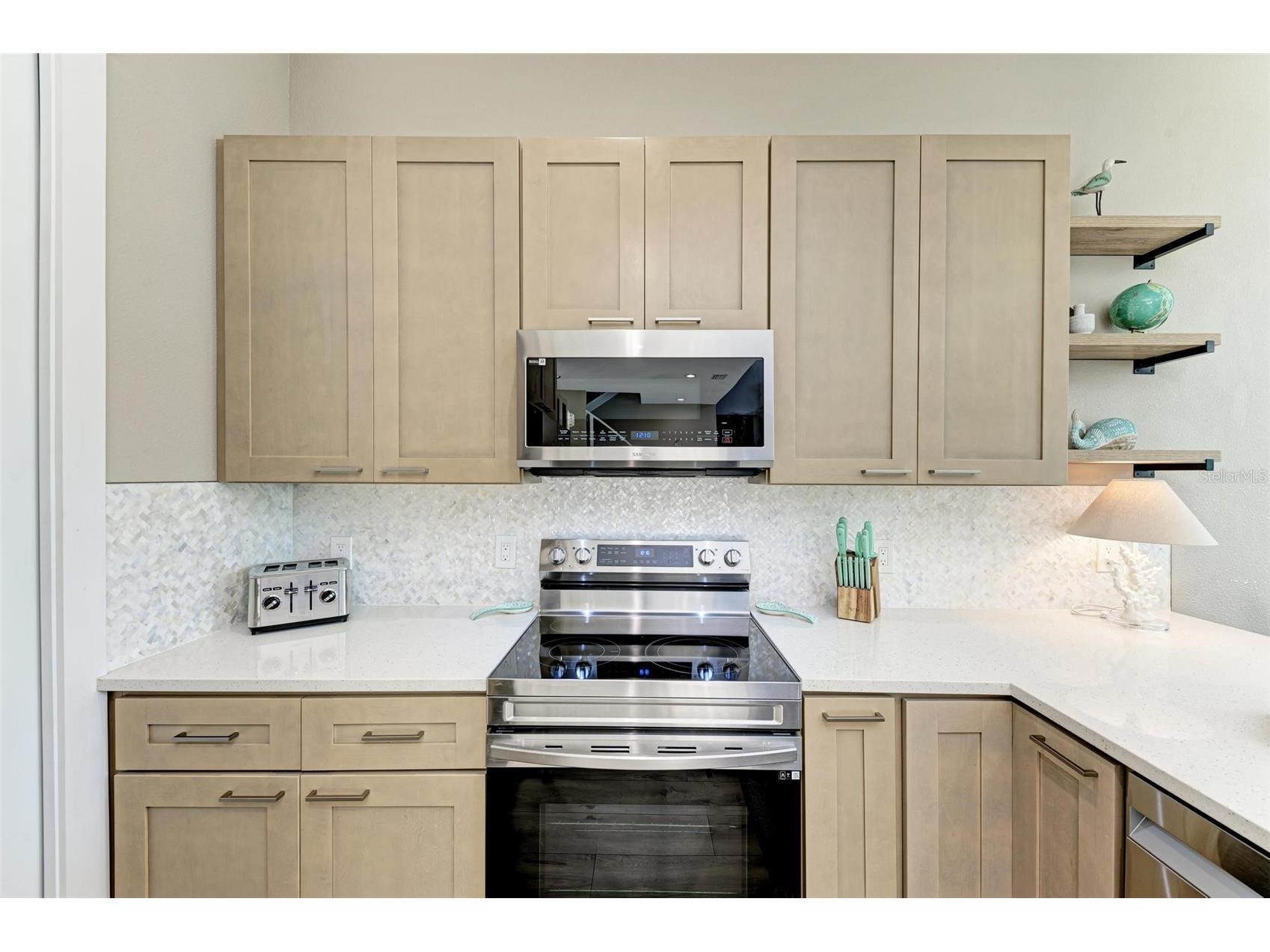 901 30th Court E Bradenton FL 34208 - HIDDEN LAGOON A4630753 image17