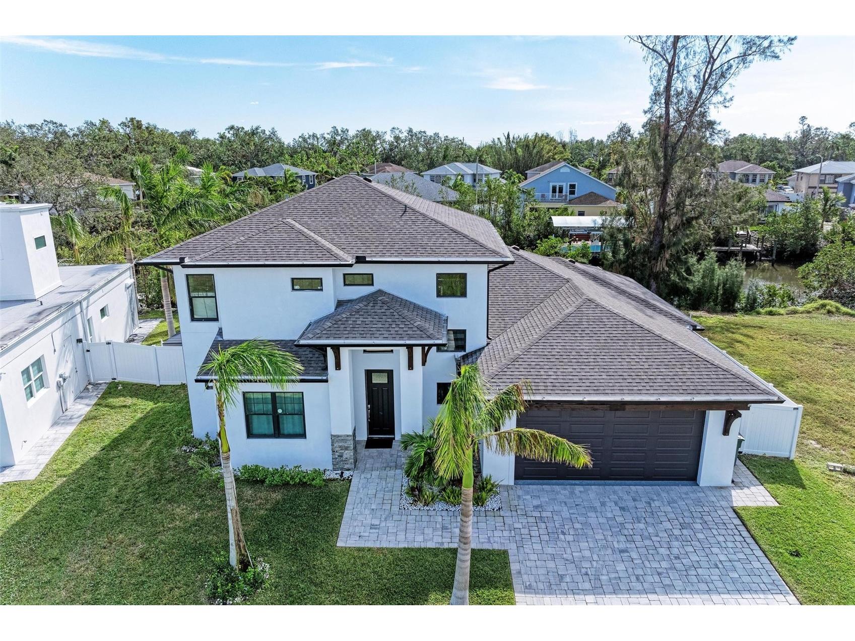 901 30th Court E Bradenton FL 34208 - HIDDEN LAGOON A4630753 image2