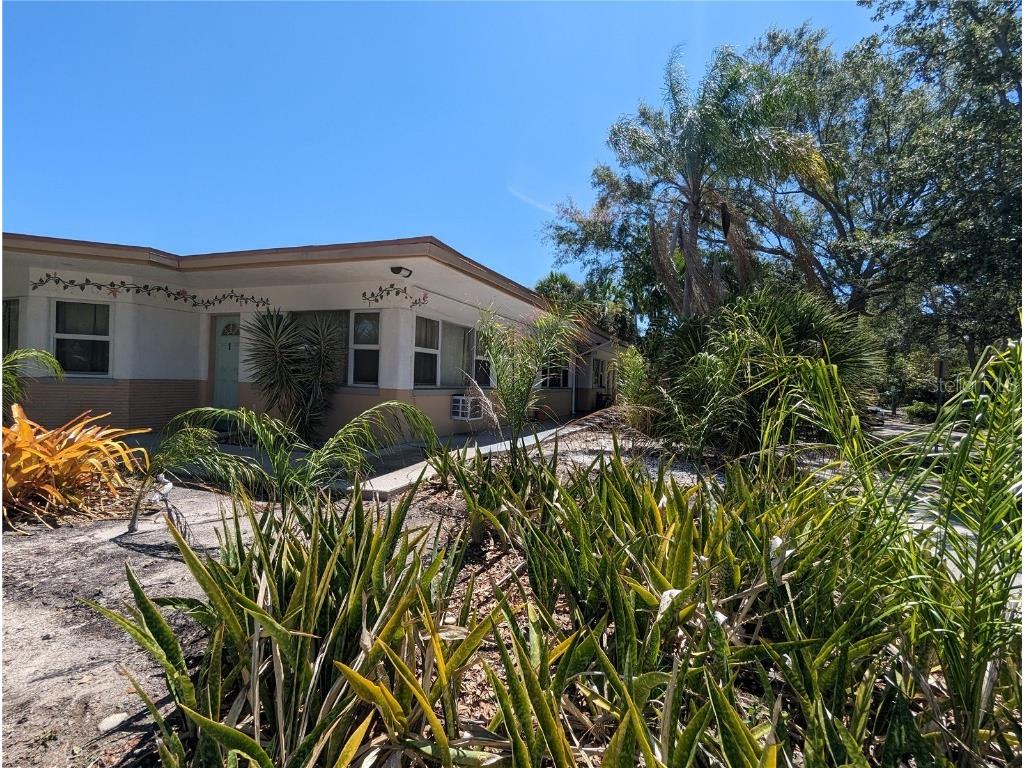 901 3rd Street N #9 Saint Petersburg FL 33701 U8213062 image1