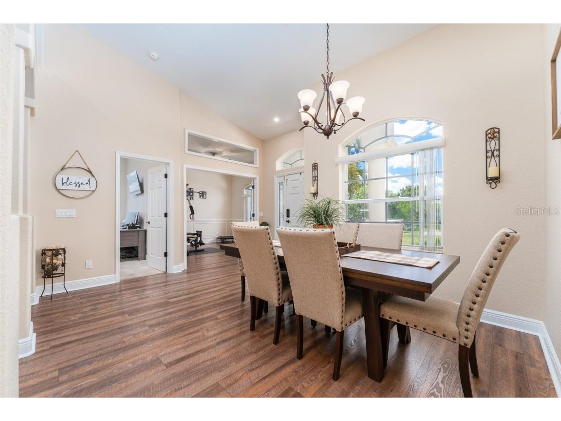 901 8th Ave Sw Ruskin FL 33570 TB8415326 image14