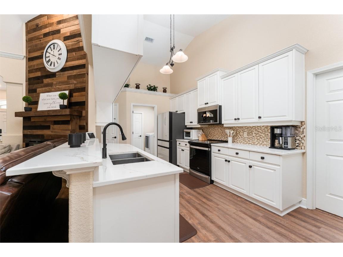 901 8th Ave Sw Ruskin FL 33570 TB8415326 image15