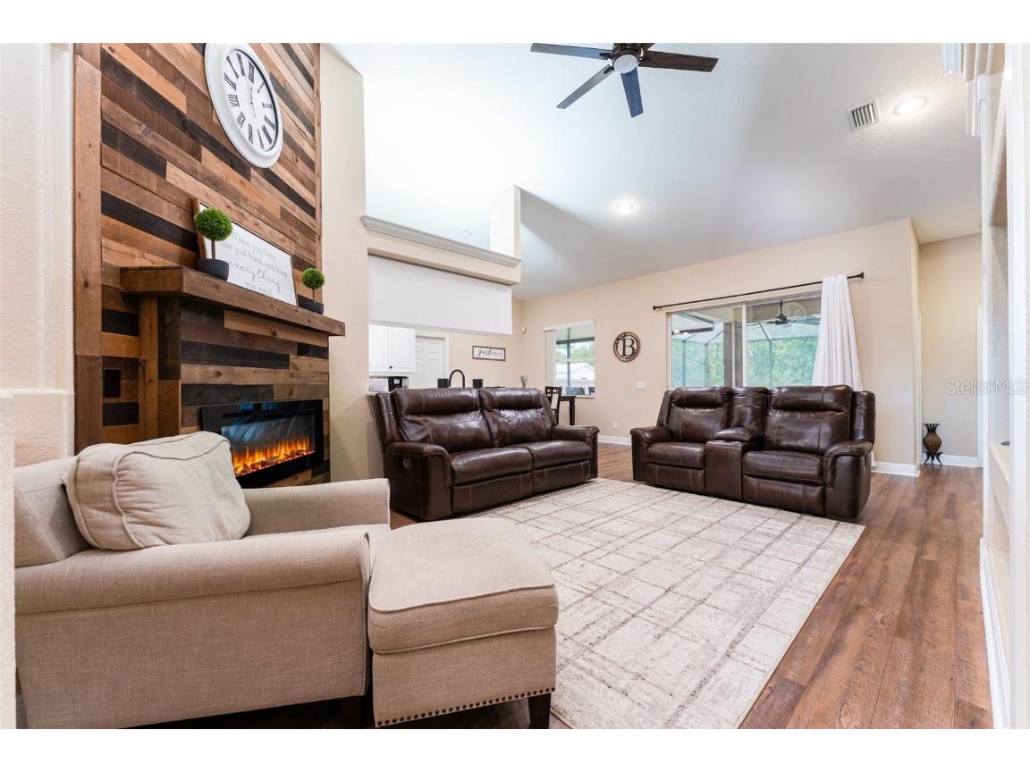 901 8th Ave Sw Ruskin FL 33570 TB8415326 image22