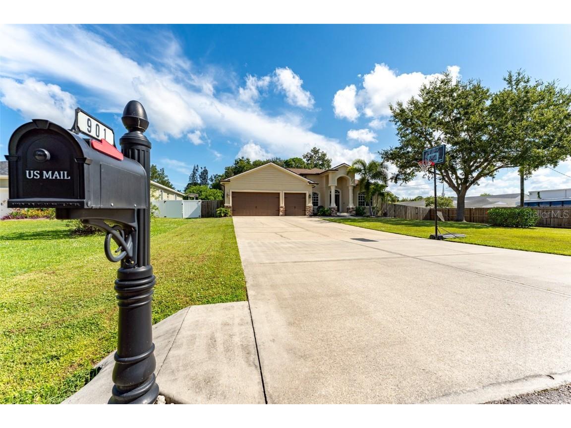 901 8th Ave Sw Ruskin FL 33570 TB8415326 image3