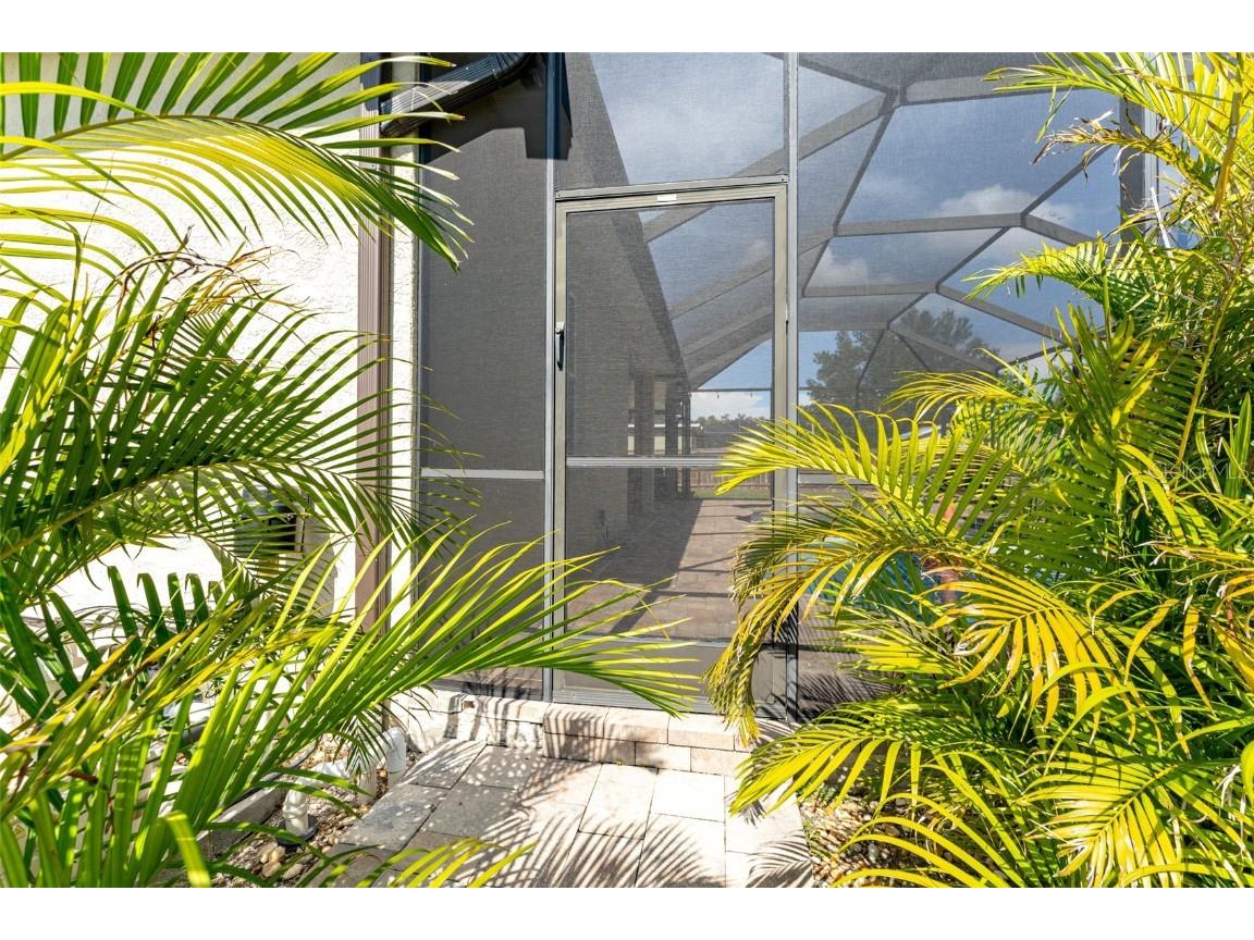 901 8th Ave Sw Ruskin FL 33570 TB8415326 image57