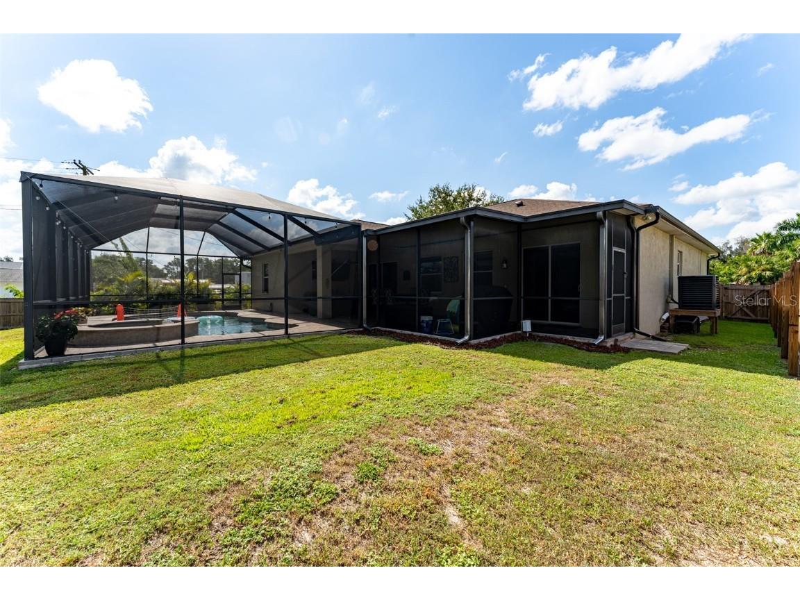 901 8th Ave Sw Ruskin FL 33570 TB8415326 image60