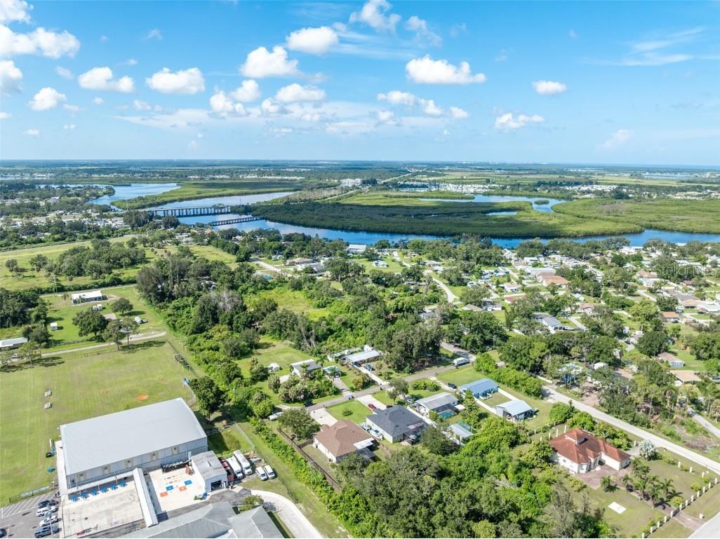 901 8th Ave Sw Ruskin FL 33570 TB8415326 image68