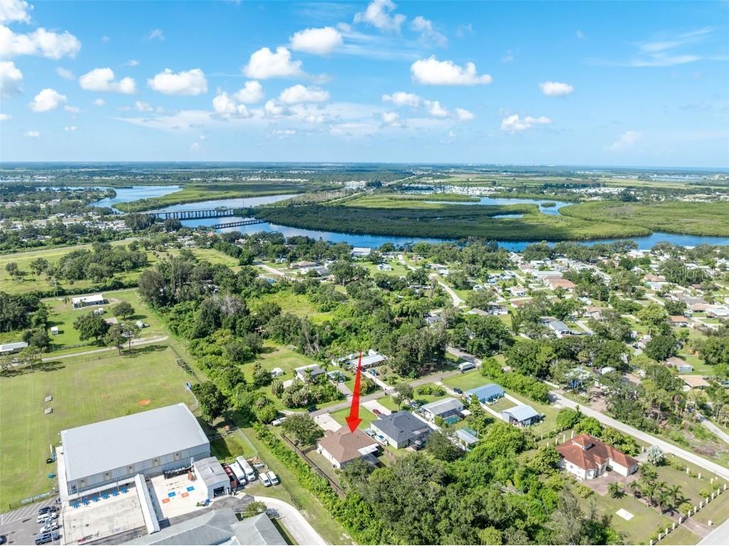 901 8th Ave Sw Ruskin FL 33570 TB8415326 image70