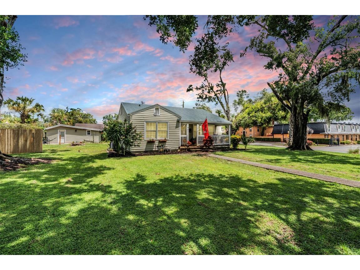 901 & 903 Cornelius Avenue Tampa FL 33603 TB8418672 image1