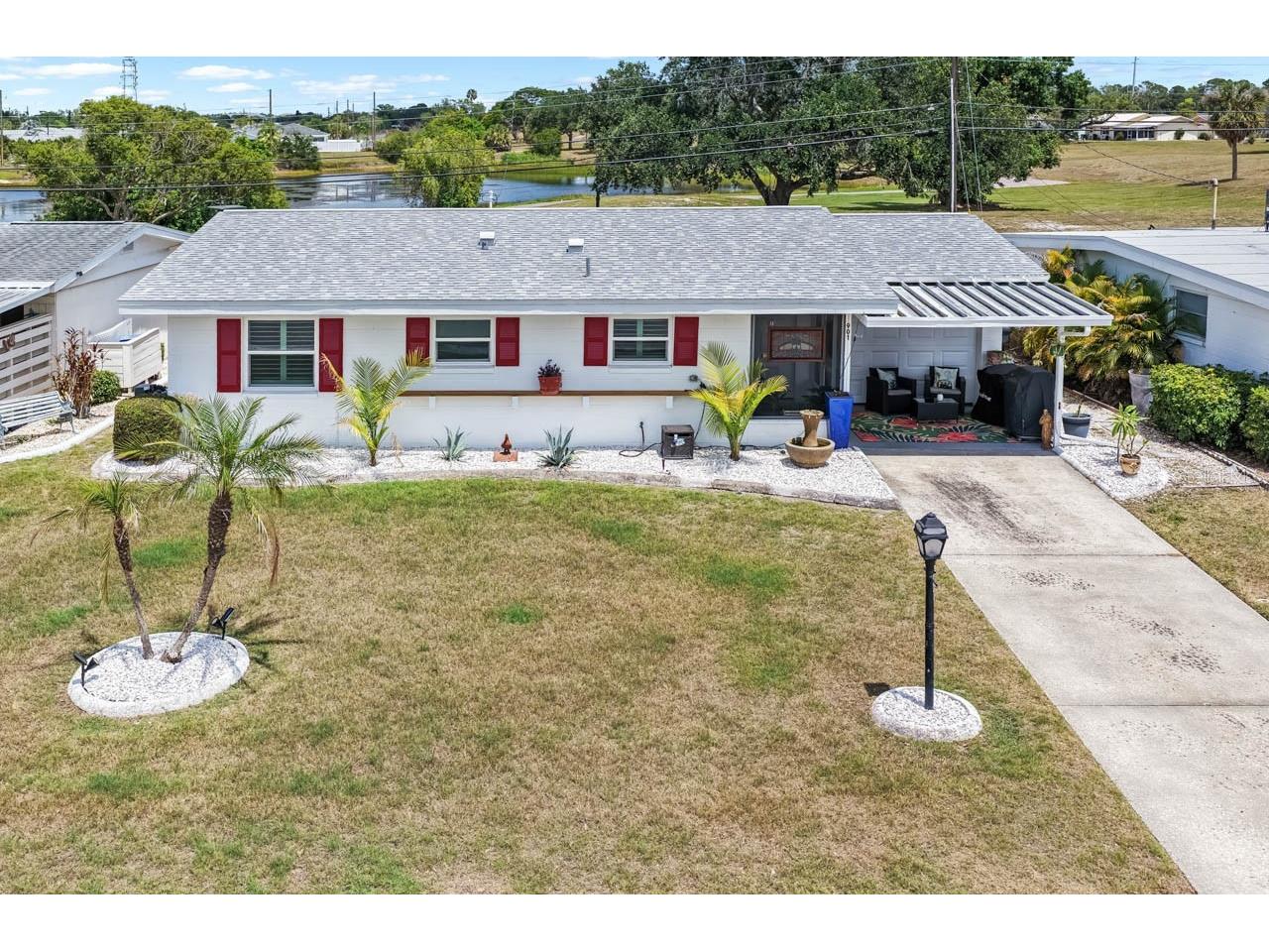 901 Augusta Drive Sun City Center FL 33573 TB8511254 image1