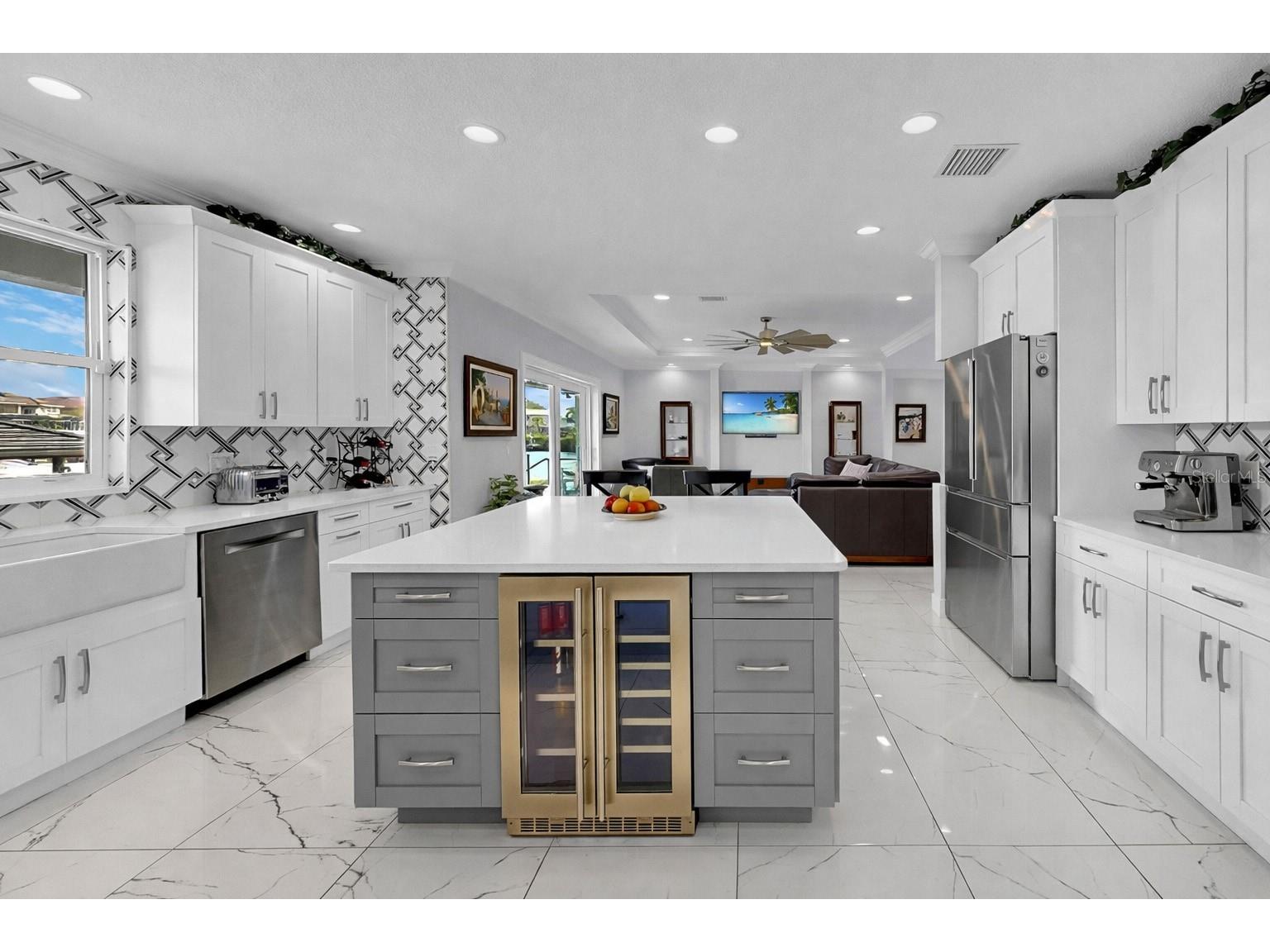 901 Capriccio Lane Apollo Beach FL 33572 TB8479599 image20
