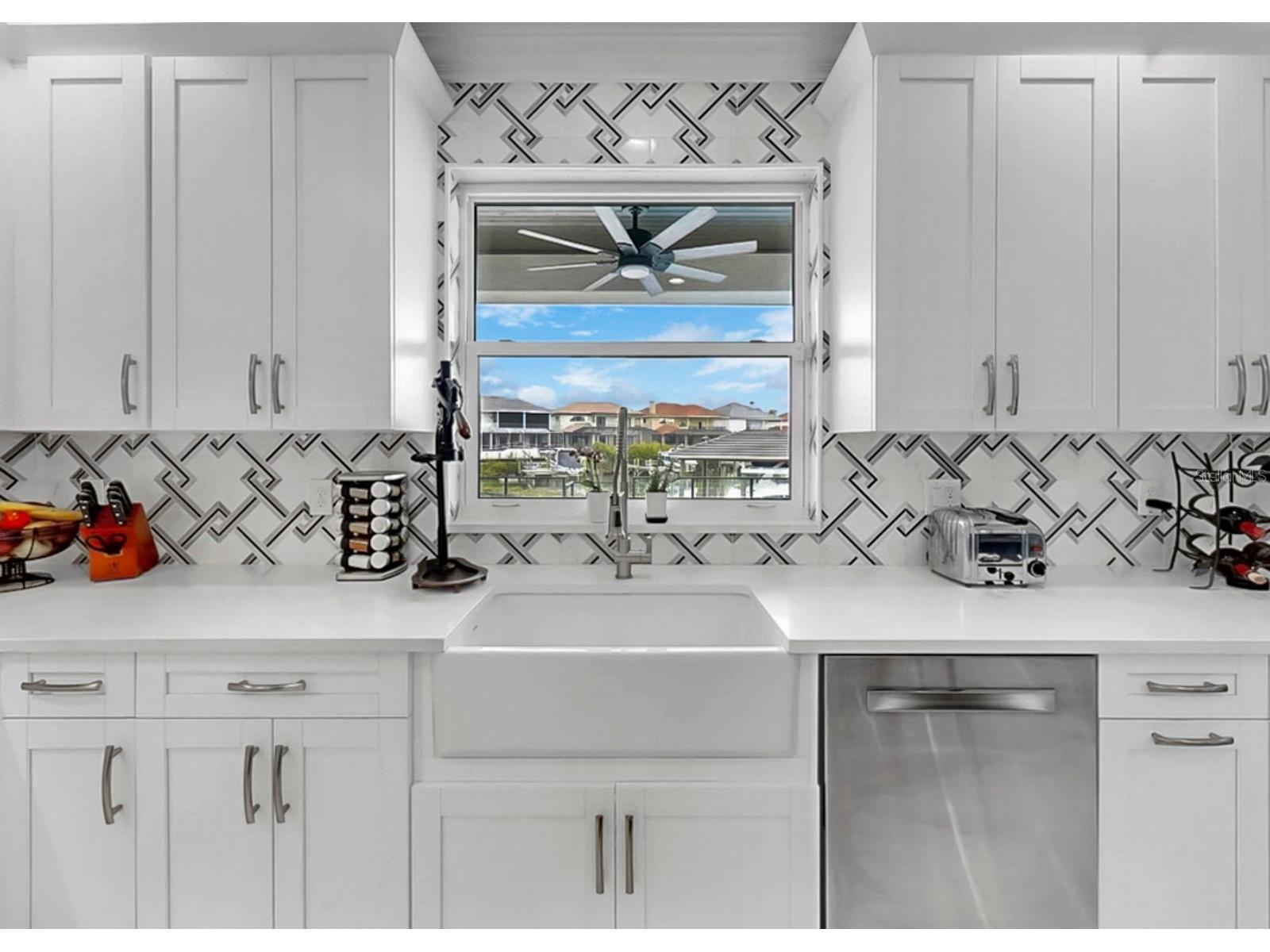 901 Capriccio Lane Apollo Beach FL 33572 TB8479599 image24