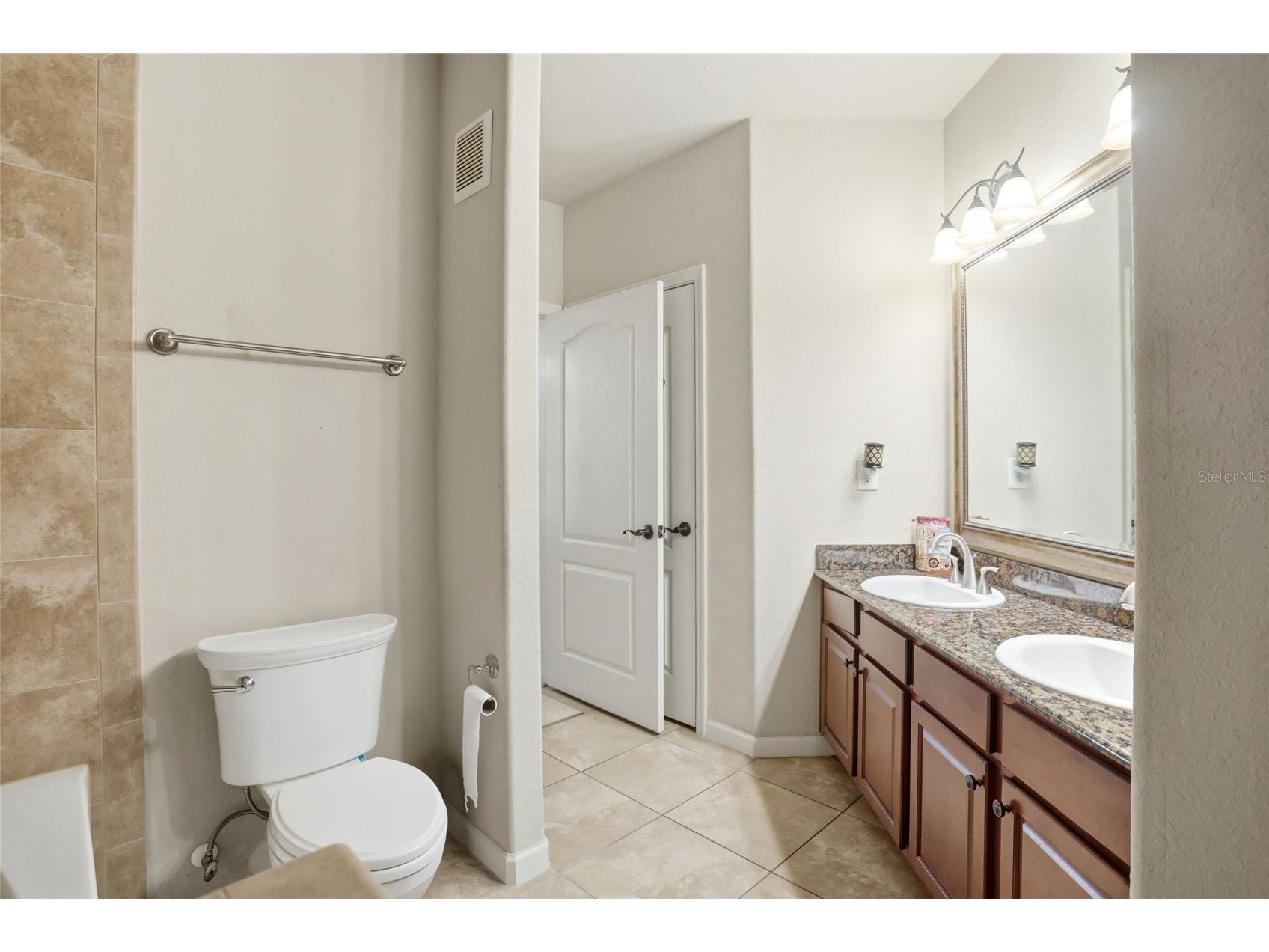 901 Charo Parkway #717 Davenport FL 33897 S5151478 image24