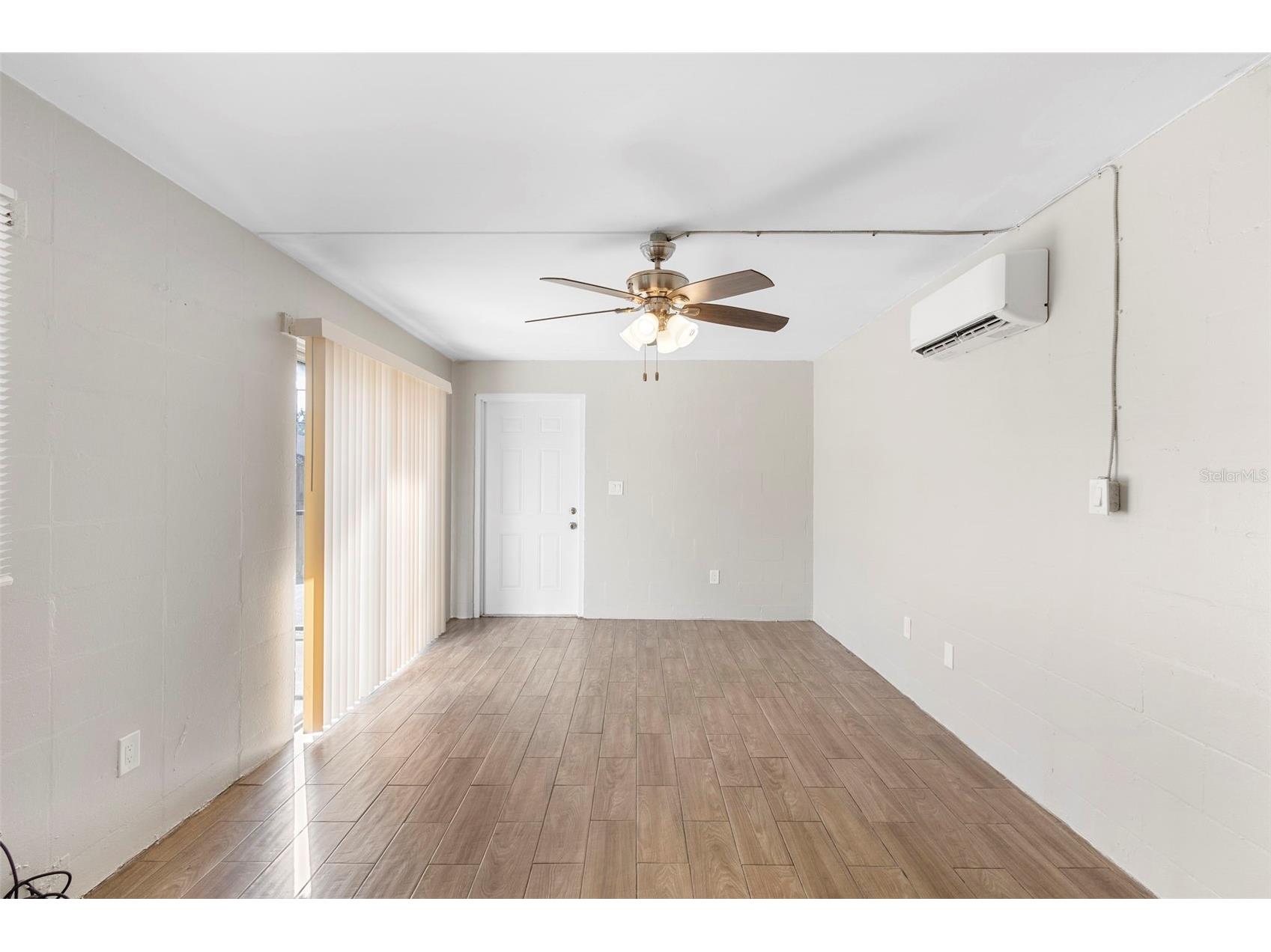 901 Colyer Street Orlando FL 32805 O6392744 image12