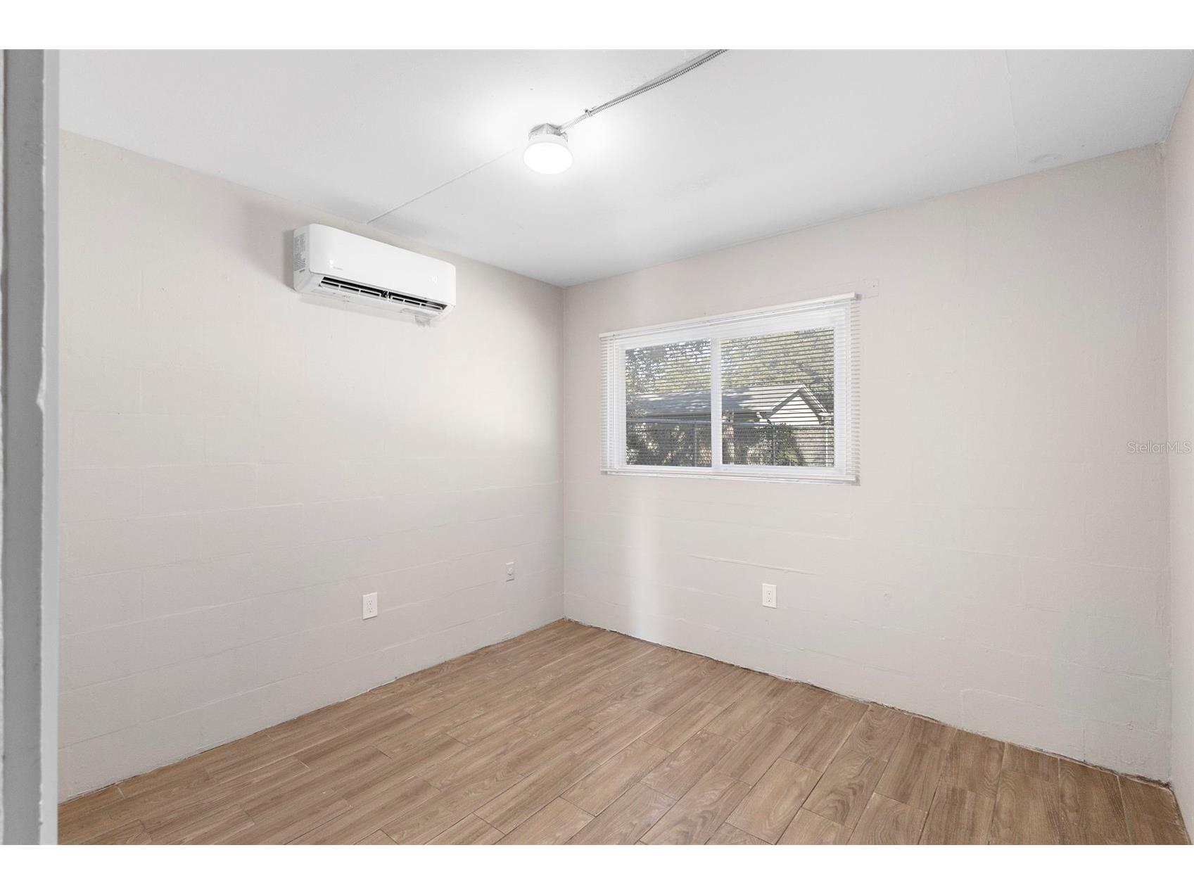 901 Colyer Street Orlando FL 32805 O6392744 image21