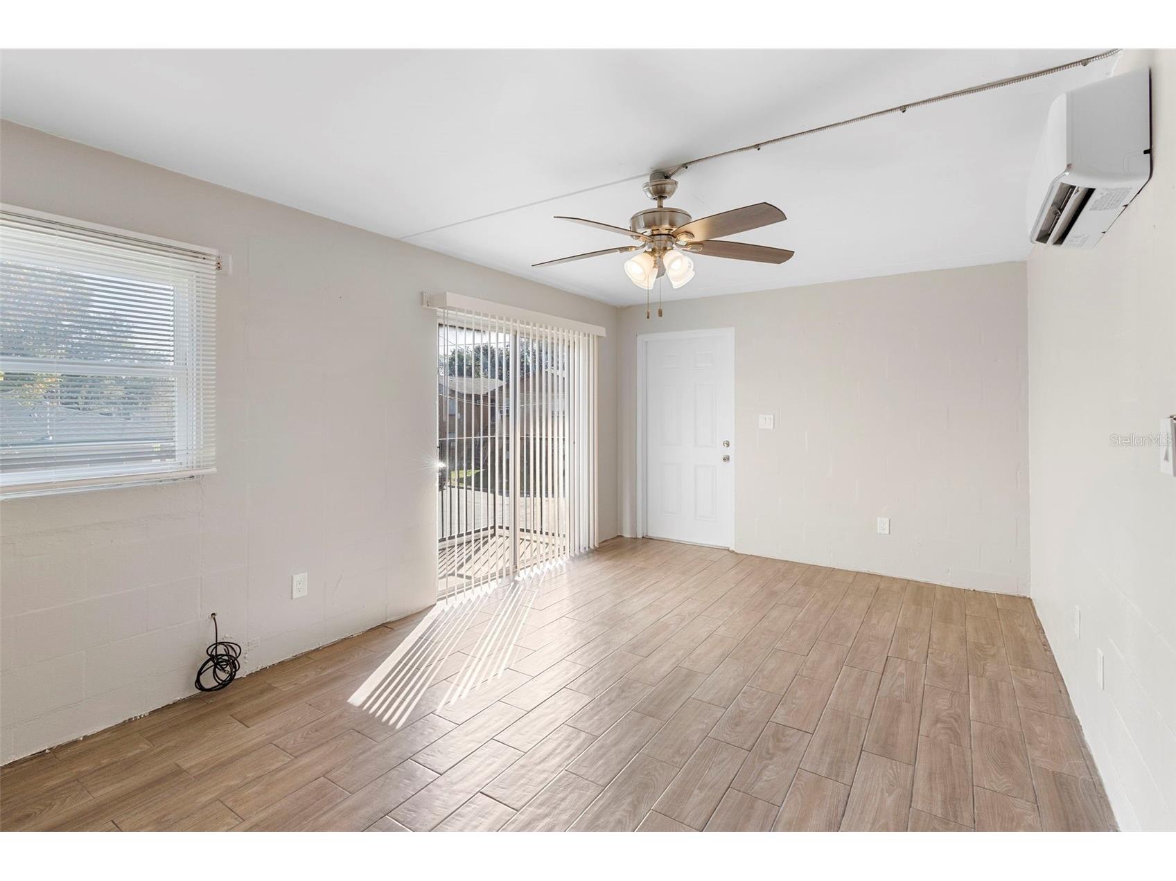 901 Colyer Street Orlando FL 32805 O6392744 image29