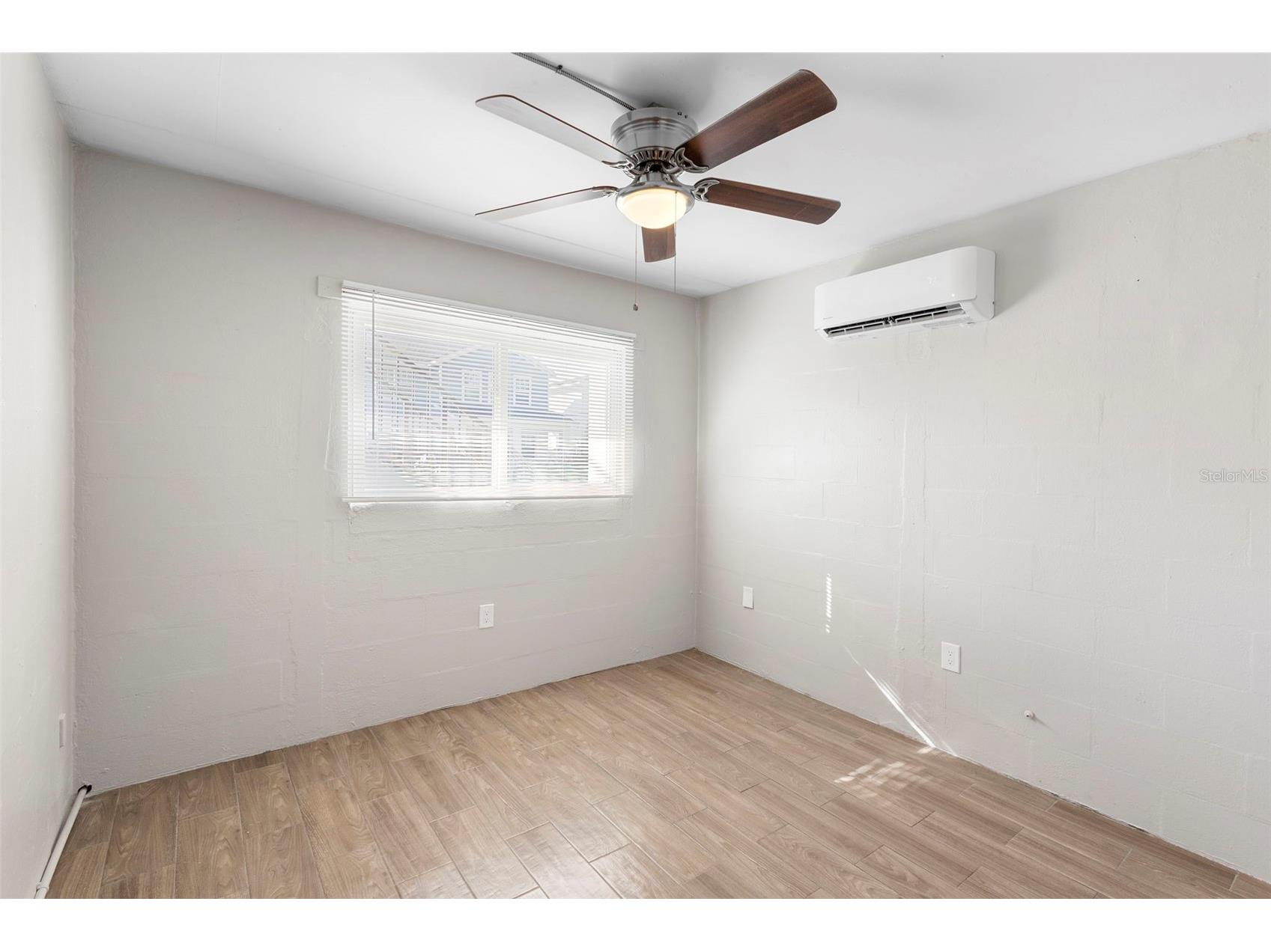 901 Colyer Street Orlando FL 32805 O6392744 image3