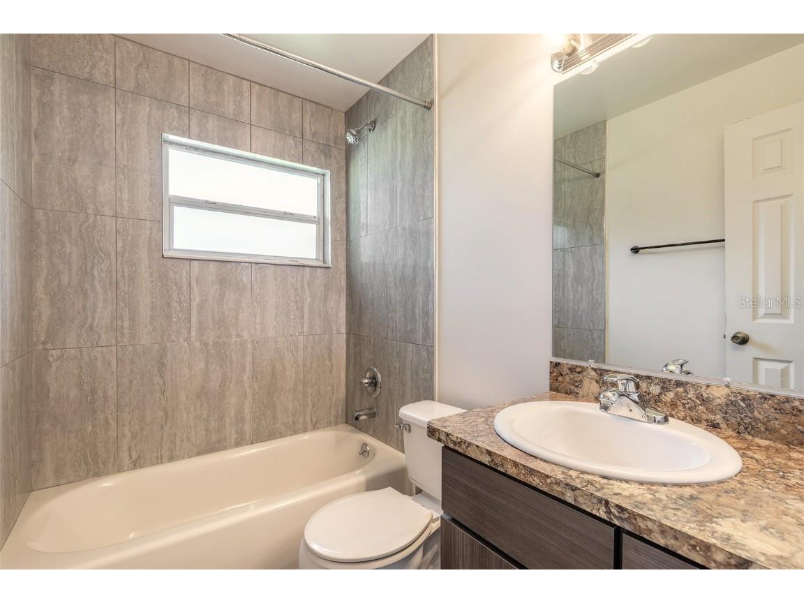 901 Damron Street Daytona Beach FL 32117 V4945756 image12