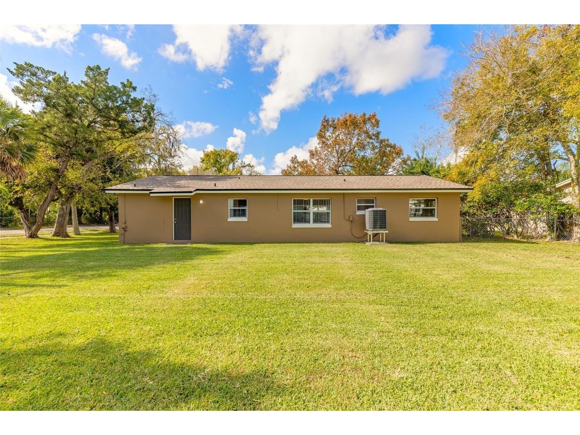 901 Damron Street Daytona Beach FL 32117 V4945756 image18