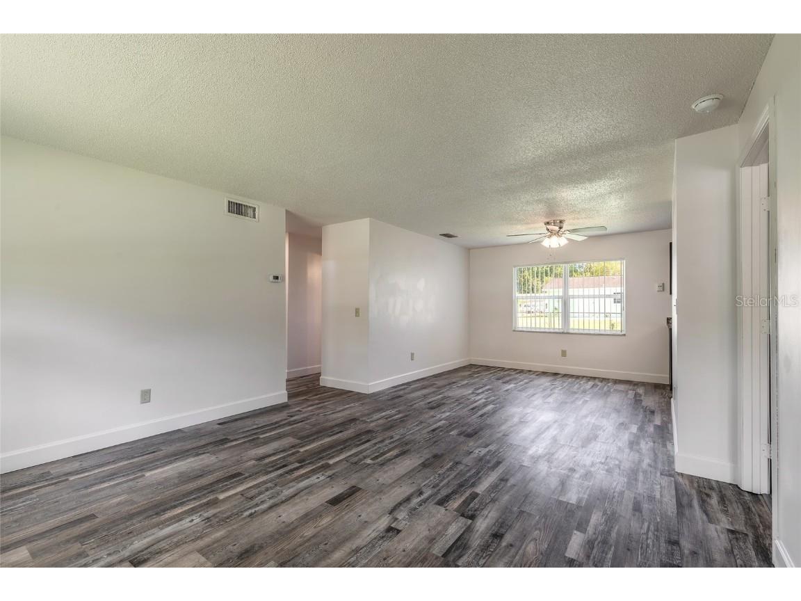 901 Damron Street Daytona Beach FL 32117 V4945756 image2