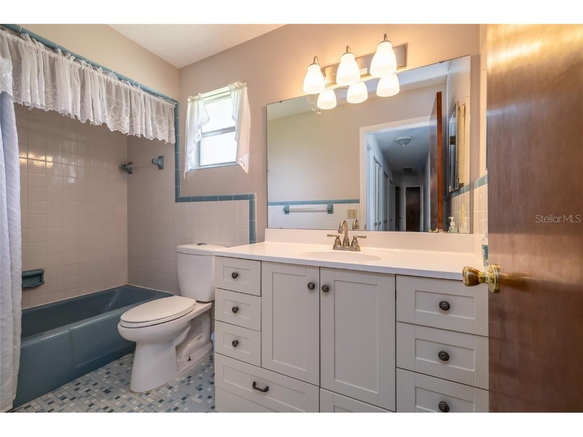 901 Duncan Road South Daytona FL 32119 V4945097 image15