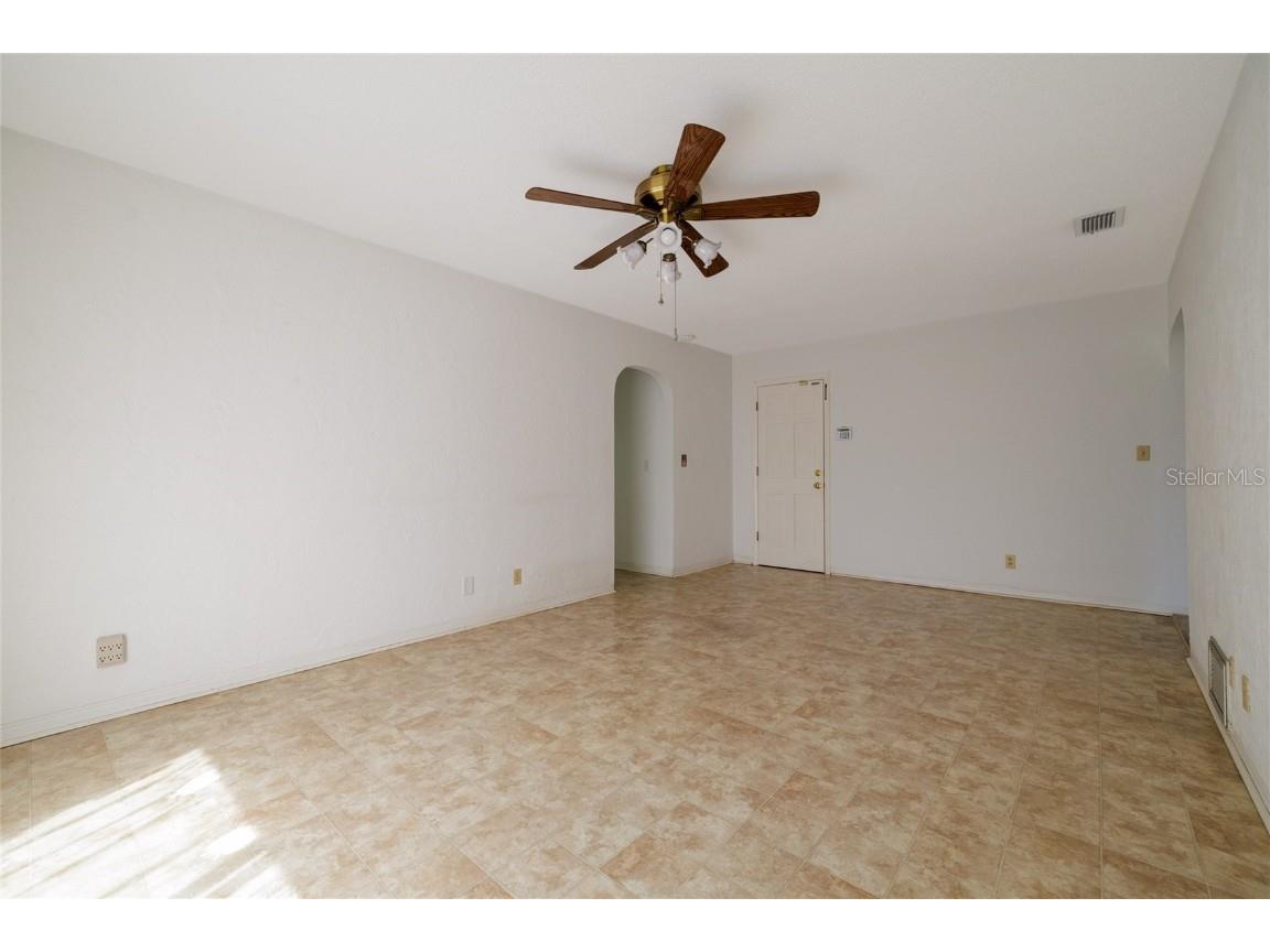 901 Duncan Road South Daytona FL 32119 V4945097 image8