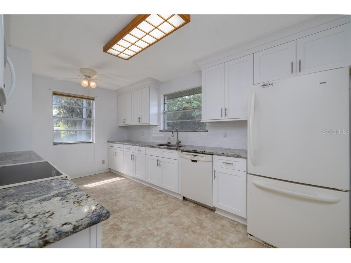 901 Duncan Road South Daytona FL 32119 V4945097 image9