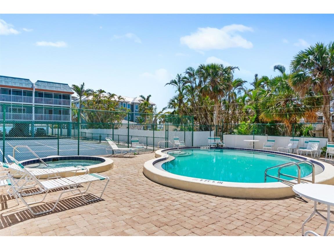 901 Gulf Drive S #14 Bradenton Beach FL 34217 A4671294 image45