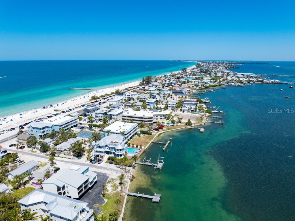 901 Gulf Drive S #14 Bradenton Beach FL 34217 A4671294 image52