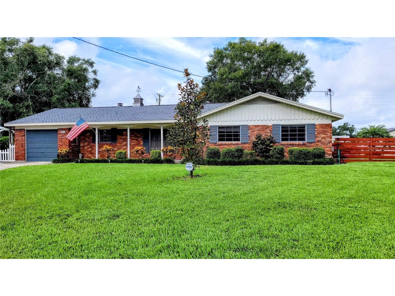 901 Helena Drive Brandon FL 33511 T3475777 image1