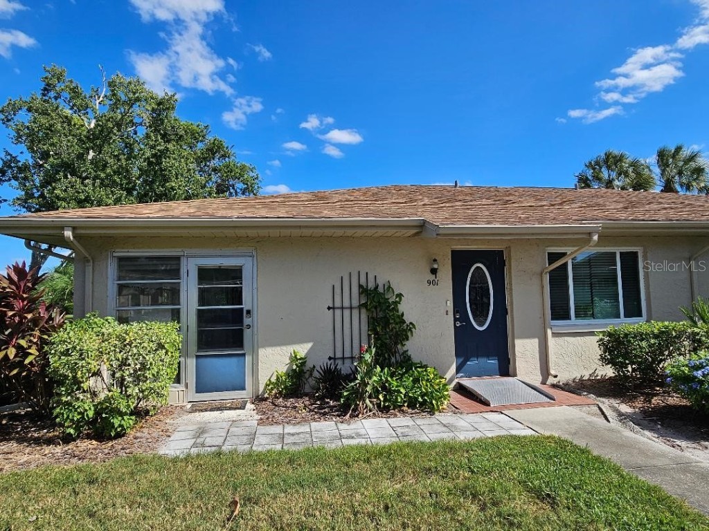 901 Hendon Court #0 Sun City Center FL 33573 TB8443886 image1