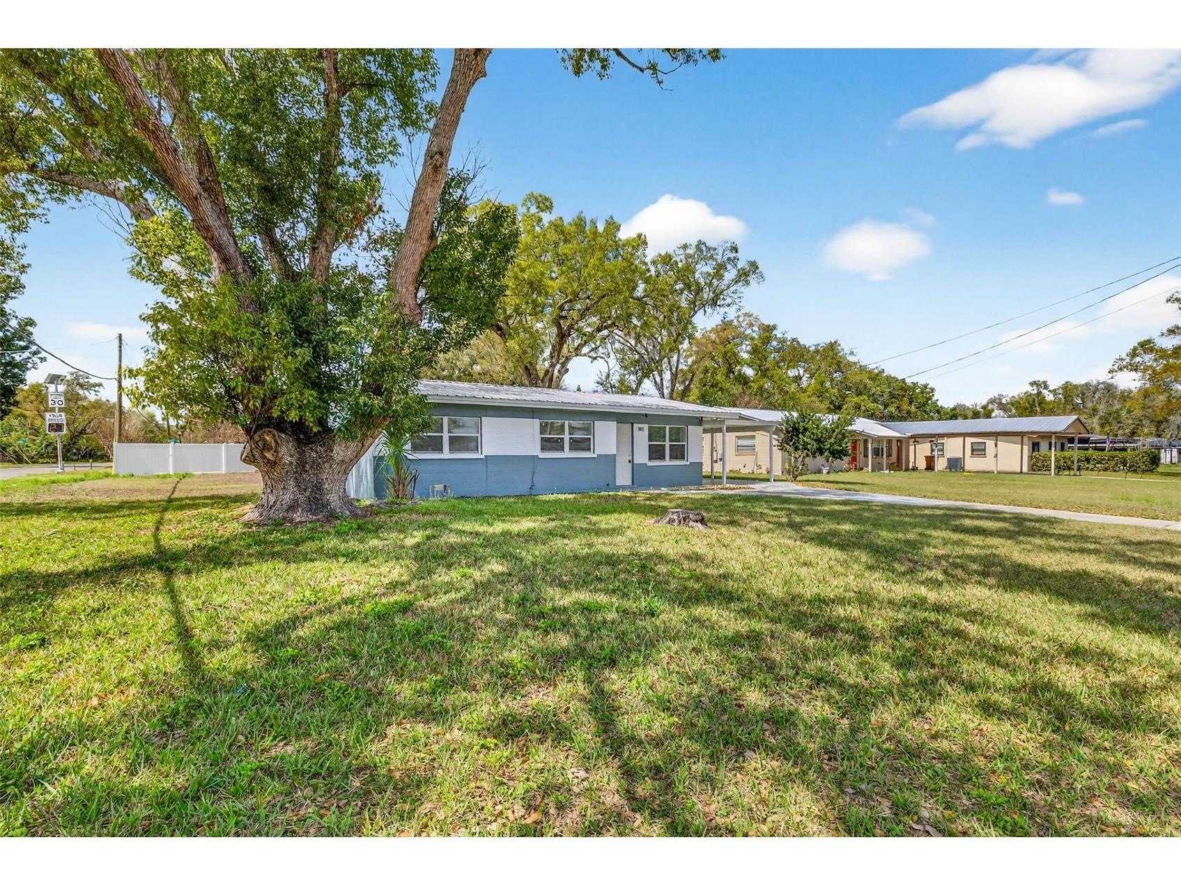 901 N Nancy Terrace Plant City FL 33563 TB8483618 image1